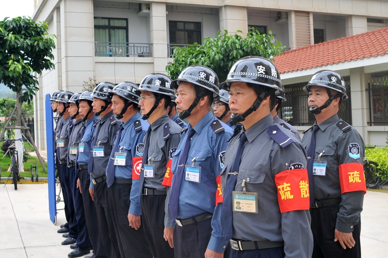 学生公寓开展消防应急疏散演练