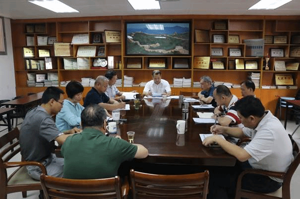 校党委林东伟副书记到后勤集团调研