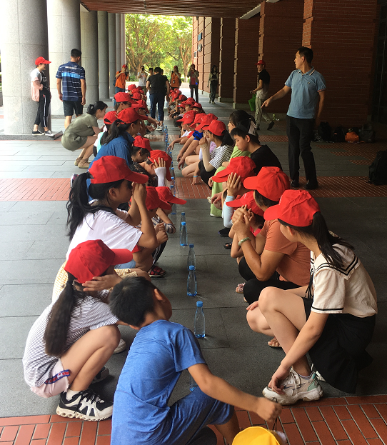 关爱困境留守儿童 南强物业在行动