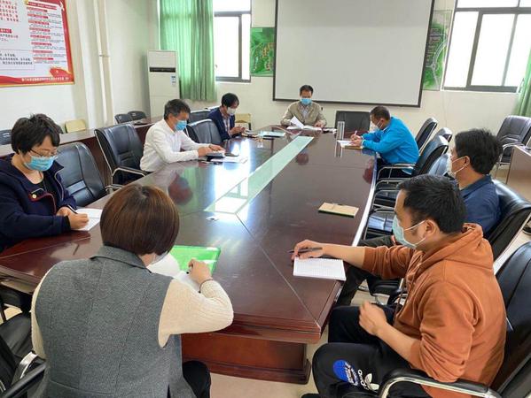 翔安校区服务办召开疫情防控工作小结暨近期工作布置会