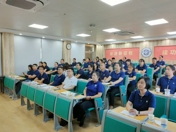 南强物业开展公司管理骨干能力提升培训