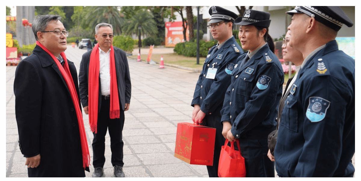 情系一线送温暖 马年新春显担当 ——校领导、集团领导看望慰问坚守岗位职工