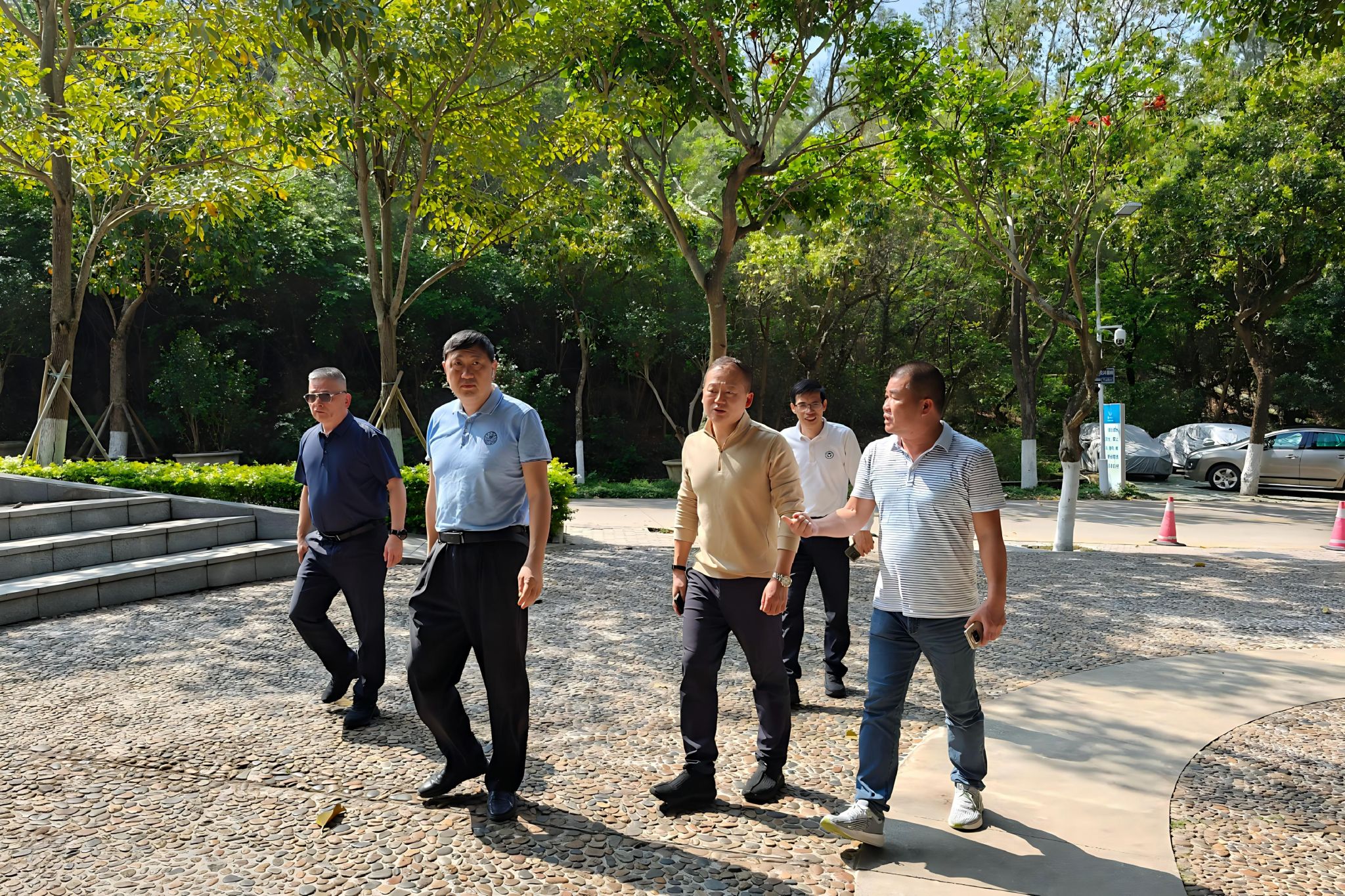 厦园绿韵映华章 环境提升贺校庆