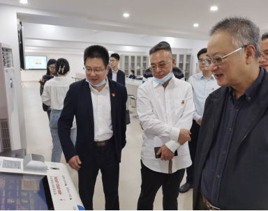 新年喜迎开门红 便民服务暖人心 ——后勤集团获评2022年度厦门“e政务”便民服务站最佳伙伴荣誉奖项