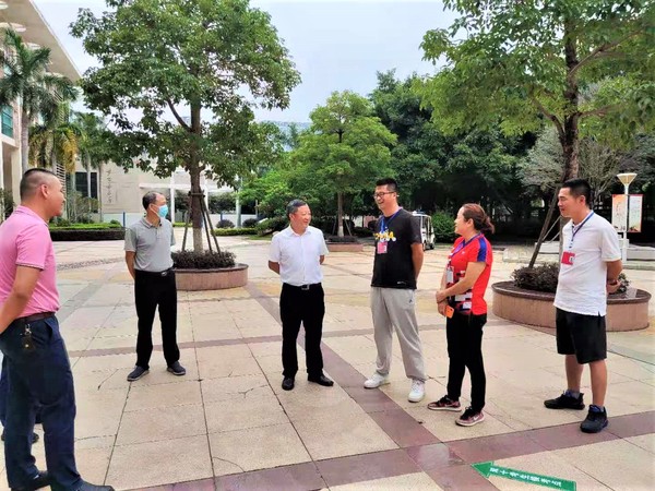 【控事故保安全】你乘风破浪  我保驾护航——南强物业全方位守护高考学子考试安全