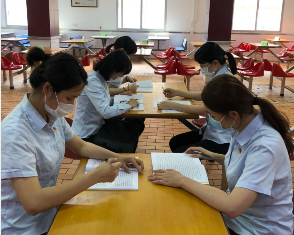 饮食服务中心党支部开展“深化大学习、提振精气神”专项活动