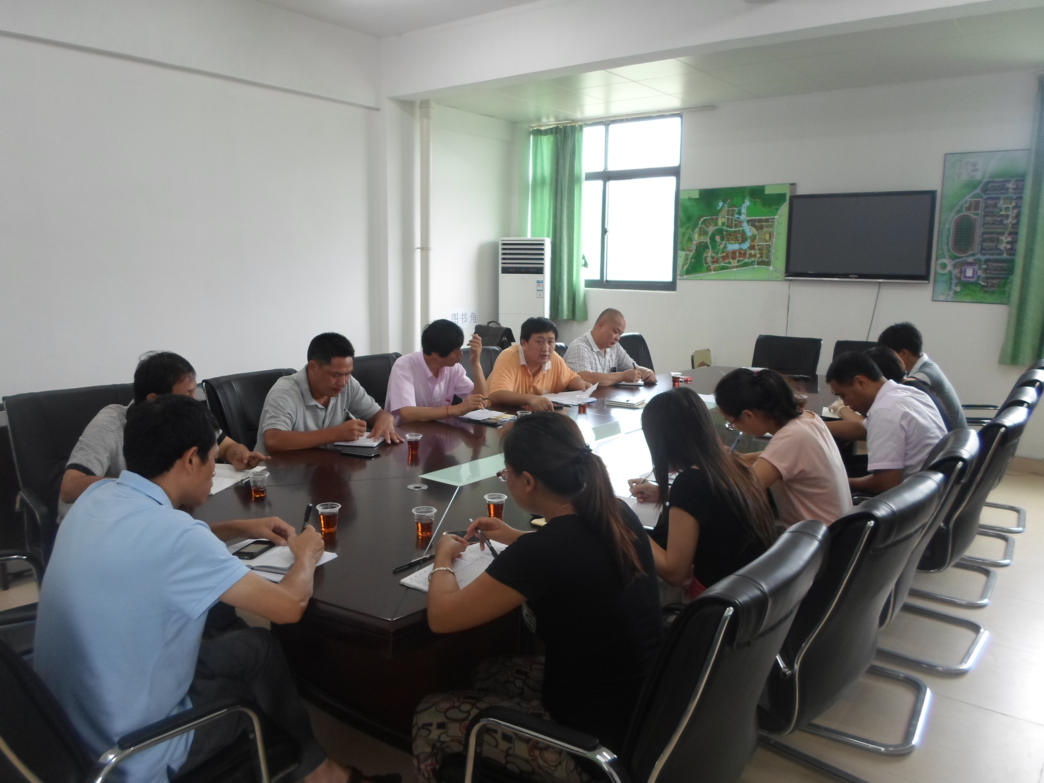 启动迎新、备战军训——翔安校区服务办召开迎新暨军训工作布置会