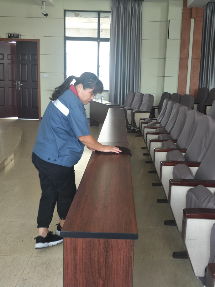 劳动者最美  致敬平凡可爱的后勤人