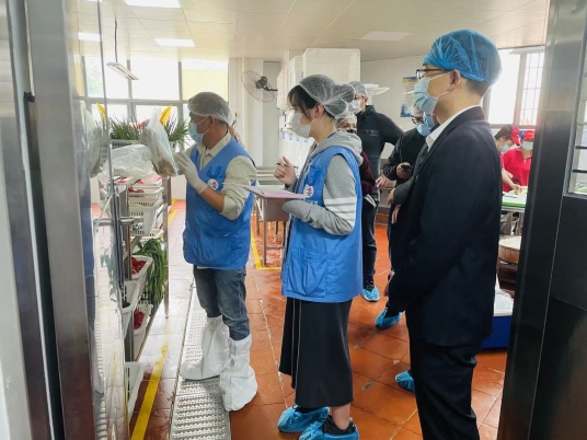 “厦大餐饮”全力保障厦门二中与鼓浪屿音乐学校餐饮后勤服务