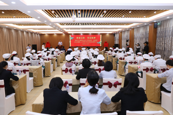 青春出彩 劳动筑梦——厦门大学青年劳动实践基地举行揭牌仪式