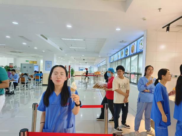 致敬“5.12”国际护士节——南强后勤公司开展感恩医护回馈活动