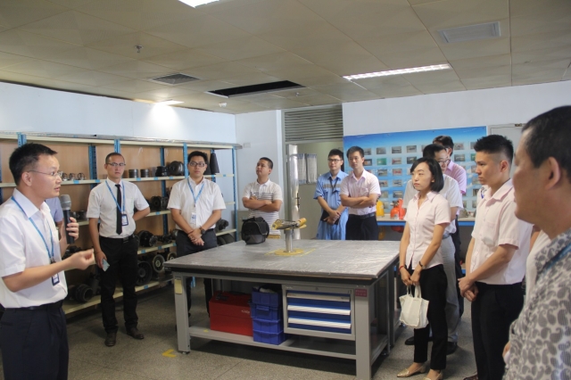 集团团委组织赴厦门航空机务维修工程部参观学习