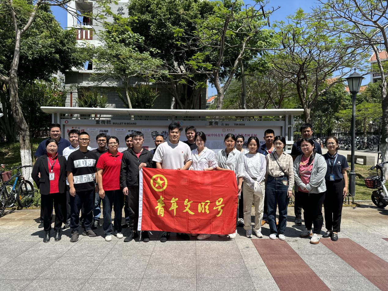 学习青春榜样,汲取奋进力量