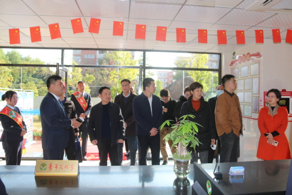 漳州校区物业部接受省级青年文明号考核组考评