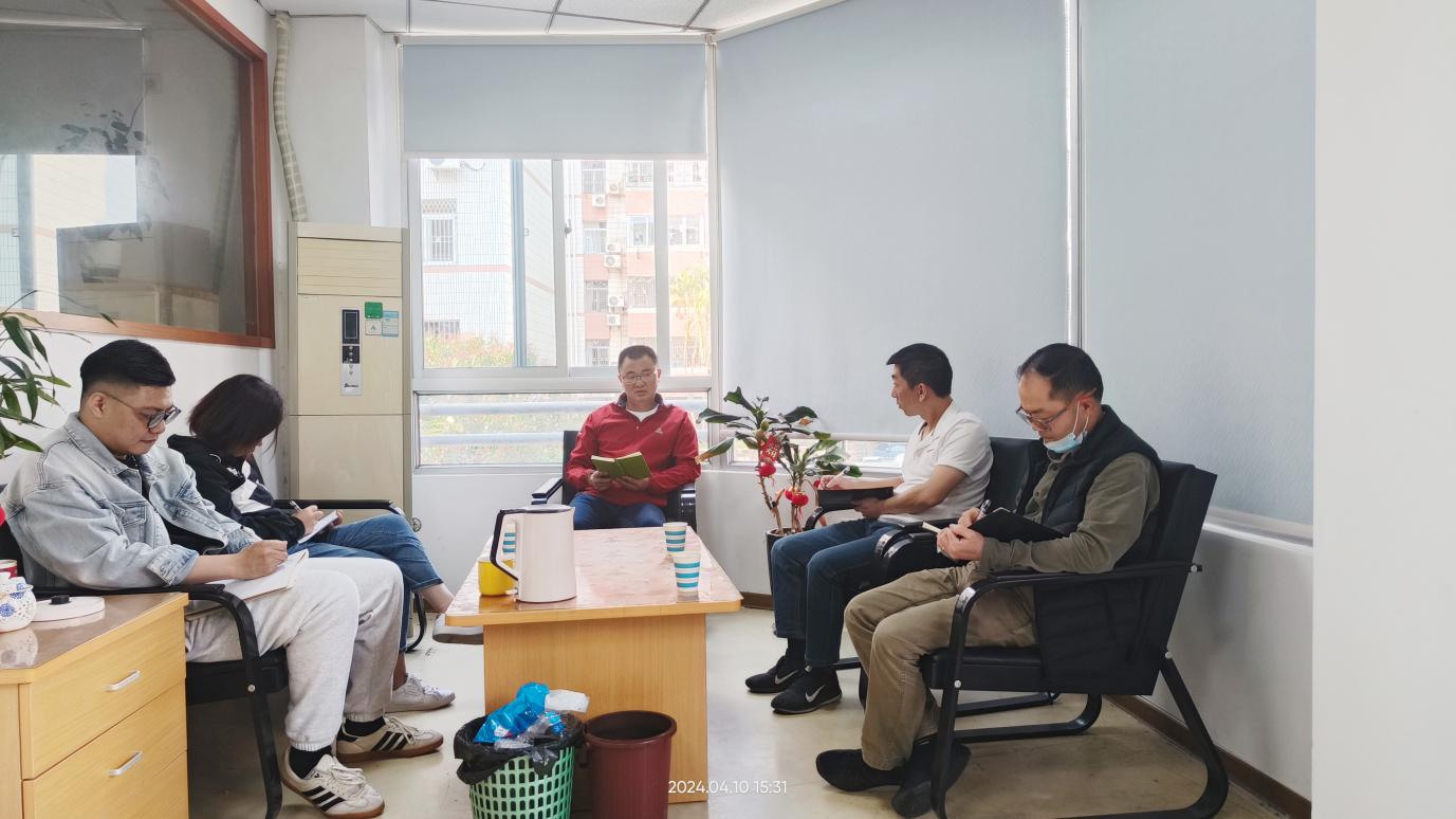 学生公寓与环境服务中心召开安全稳定工作会