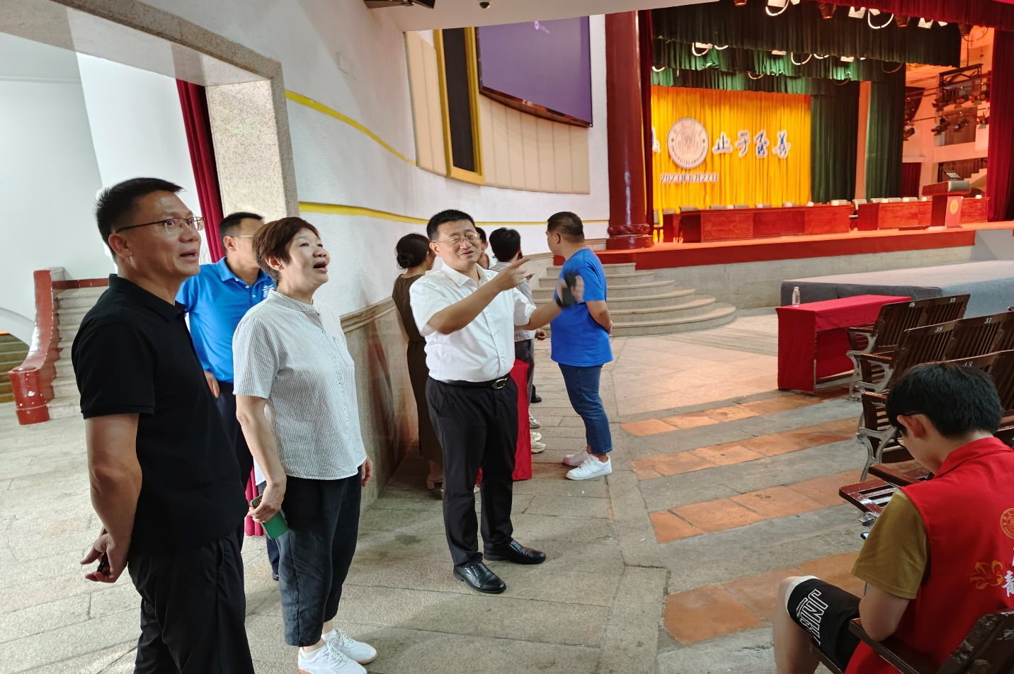 你们奋力追梦,我们倾力护航