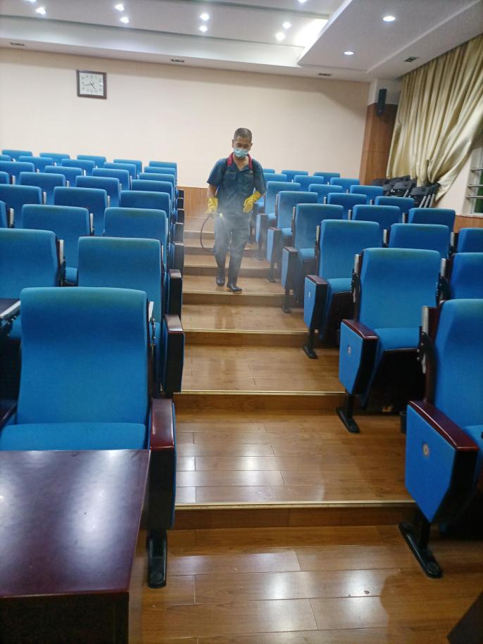 坚守“疫”线——防疫不松懈,保障安全学习与运动