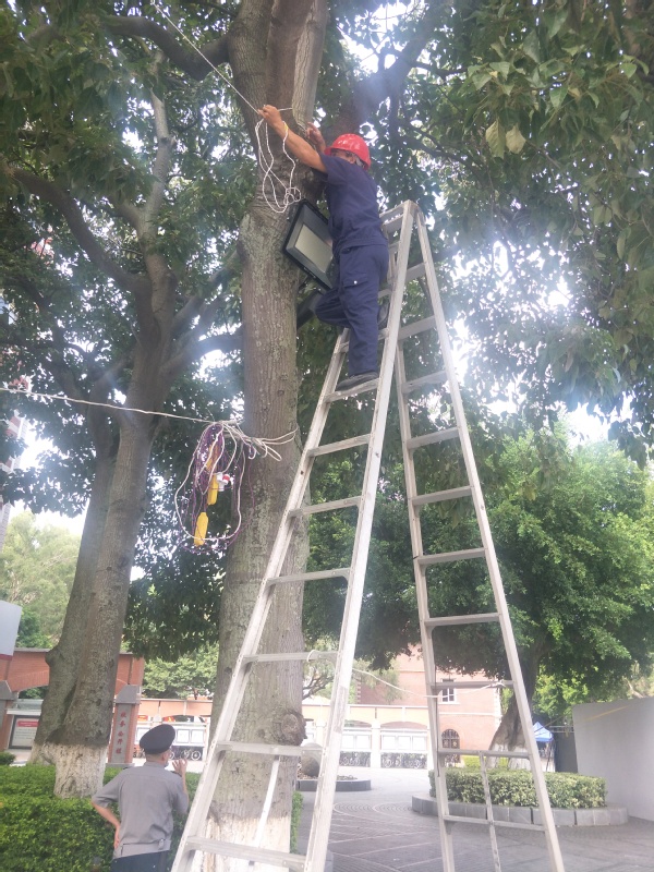 水电服务中心做好2020年迎新系列活动水电保障工作