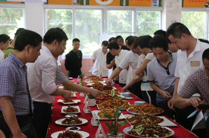 推进文化建设,承办食材品鉴——2016年圣农食品品鉴会在海滨餐厅举办
