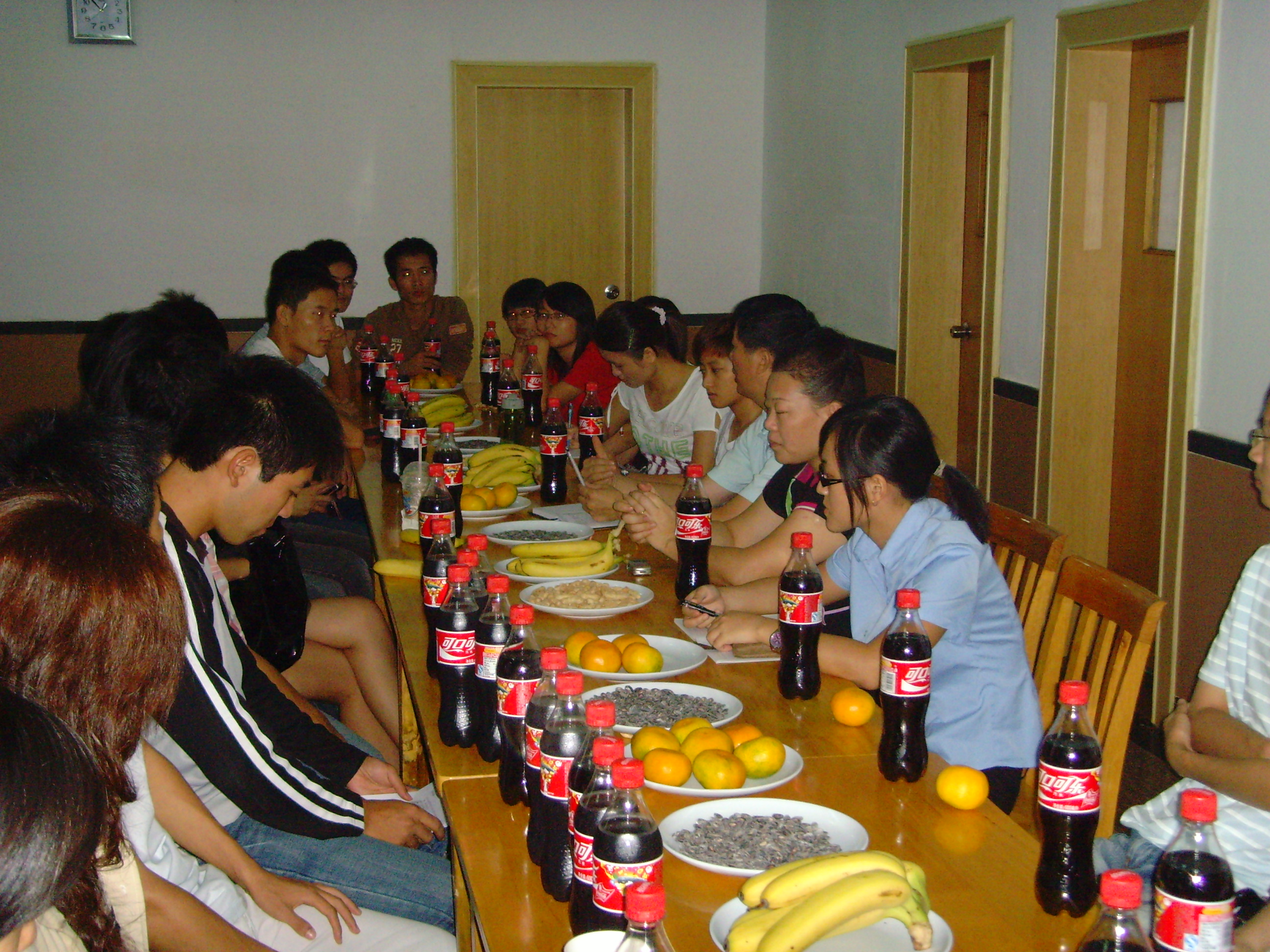 沟通你我,一路同行 ——记勤业餐厅膳委会会议