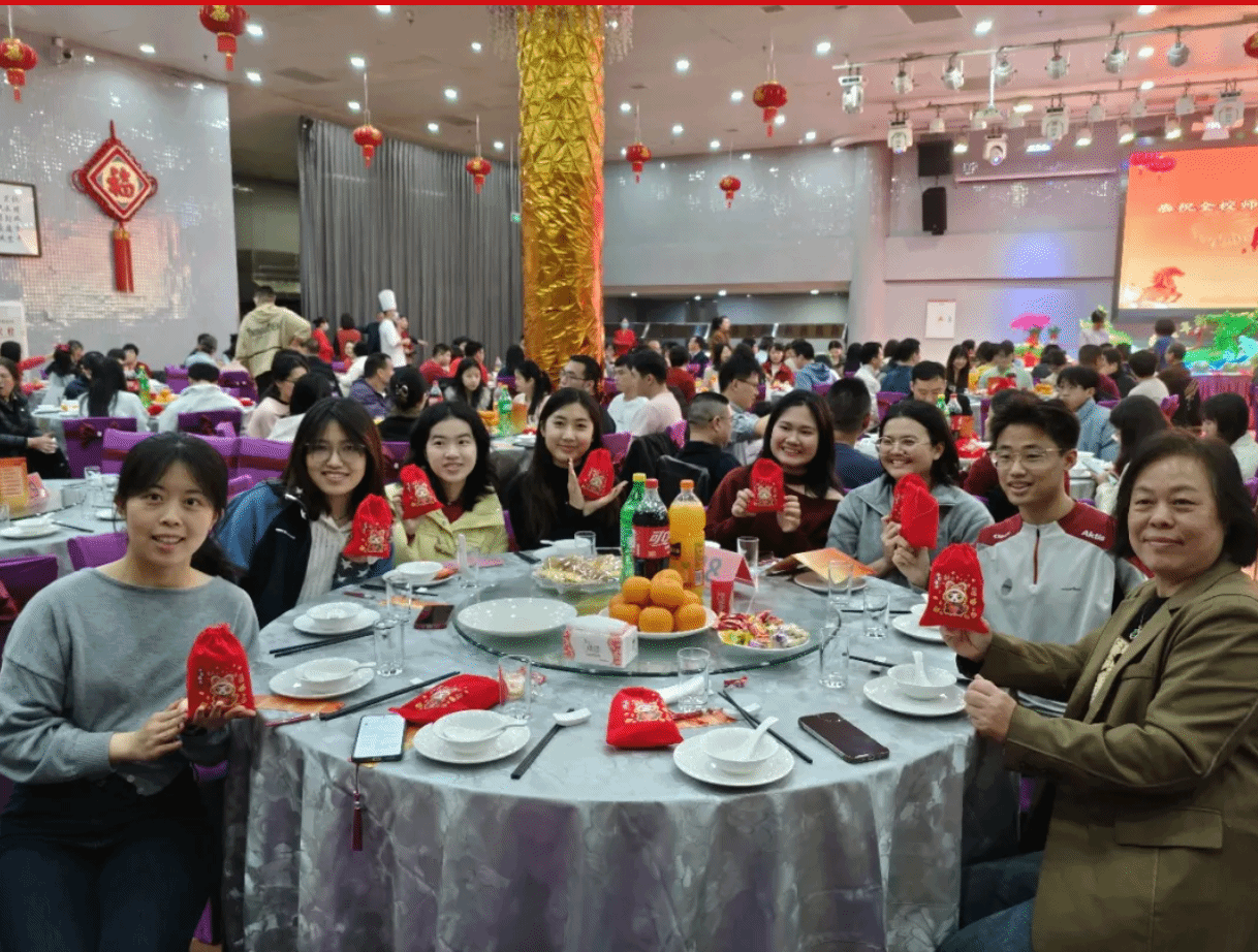 马踏春风辞旧岁,温情围炉暖厦园——厦门大学2026年除夕围炉宴纪实